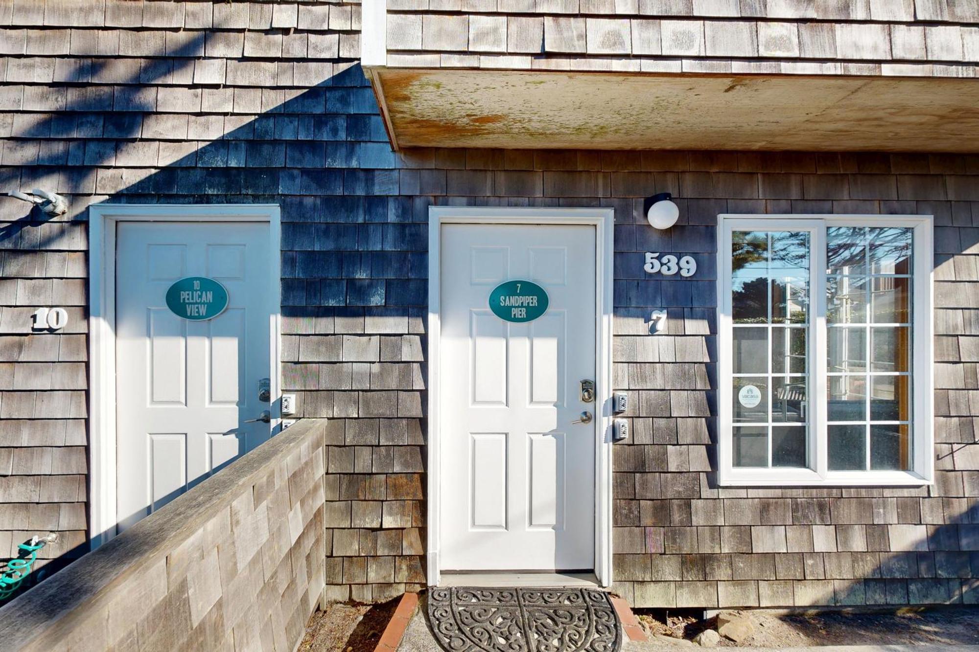 Beaches Inn | Sandpiper Pier Cottage Канън Бийч Екстериор снимка